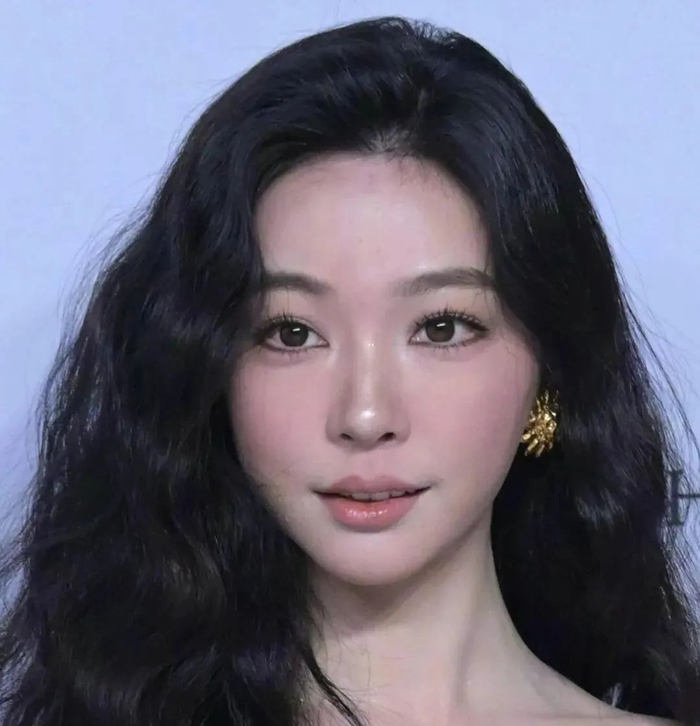 卷美卷珠宝卷高定但为什么内娱的女明星们这么折腾都没什么星味