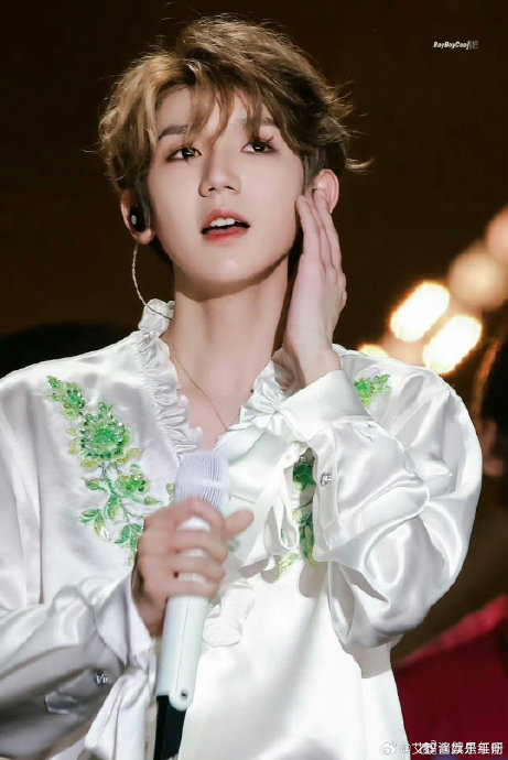 网友说养成系里只有王俊凯没长残……|王俊凯|王源