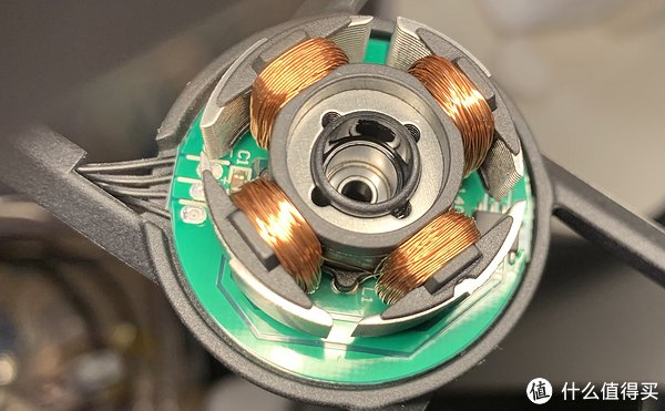 滚珠轴承的狂欢:arctic高性能风扇拆解|风扇|设计_新浪新闻