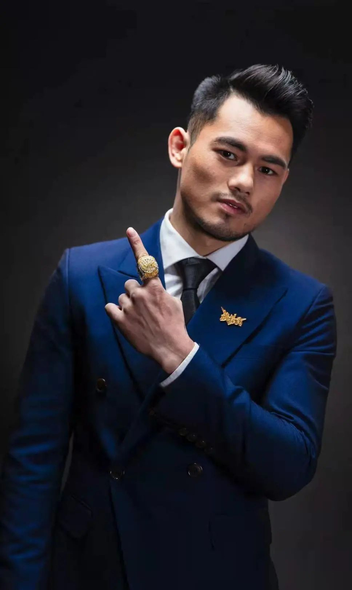 武林风云榜丨魏锐 :永远不向命运屈服|魏锐|搏击_新浪新闻