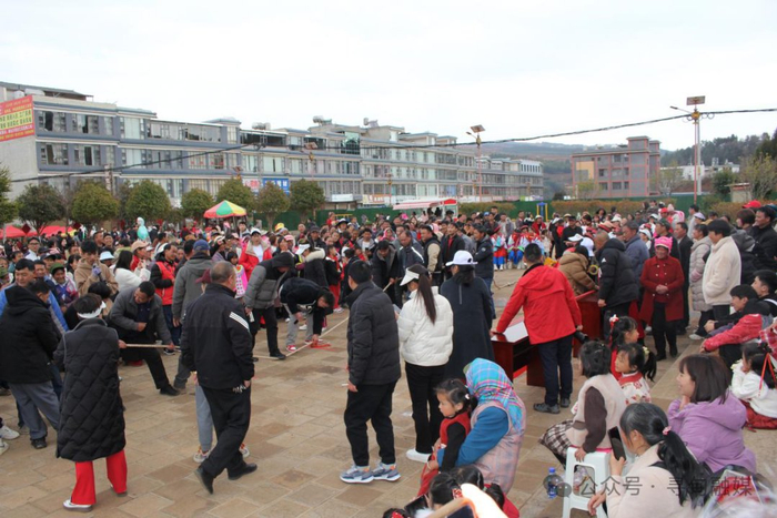 我们的节日春节六哨乡欢度新春