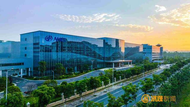 春节"不打烊",企业生产忙__财经头条