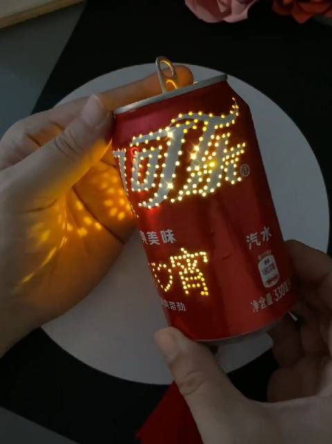 过年喝完的易拉罐不要扔和孩子来做漂亮的元宵节灯笼吧