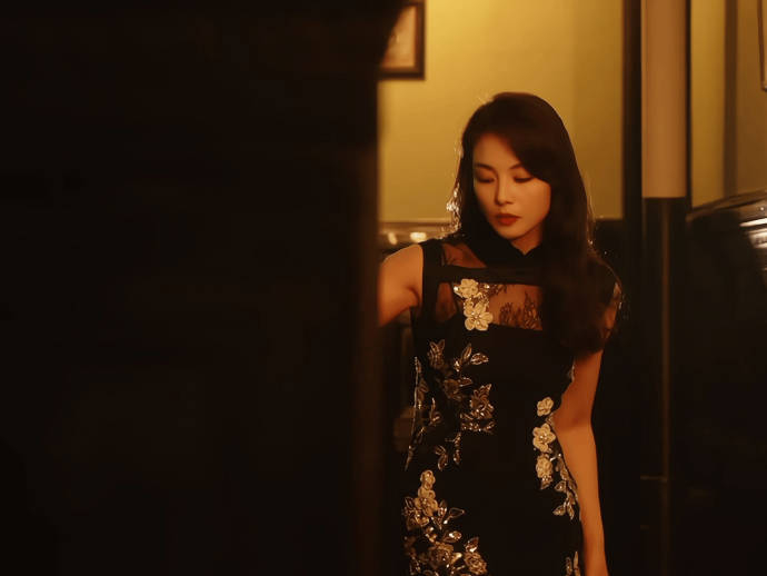 刘涛旗袍装|刘涛|旗袍_新浪新闻