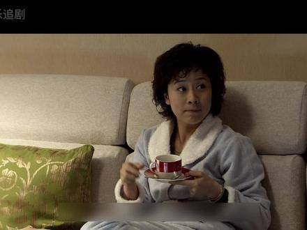 上海本地富家女爱上了外地来的穷小子