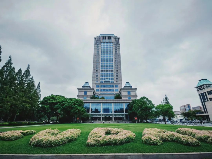 大厦 建筑 700_525