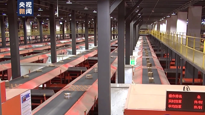 新春走基层丨"90后"物流团队在迪拜开拓商机|迪拜|仓