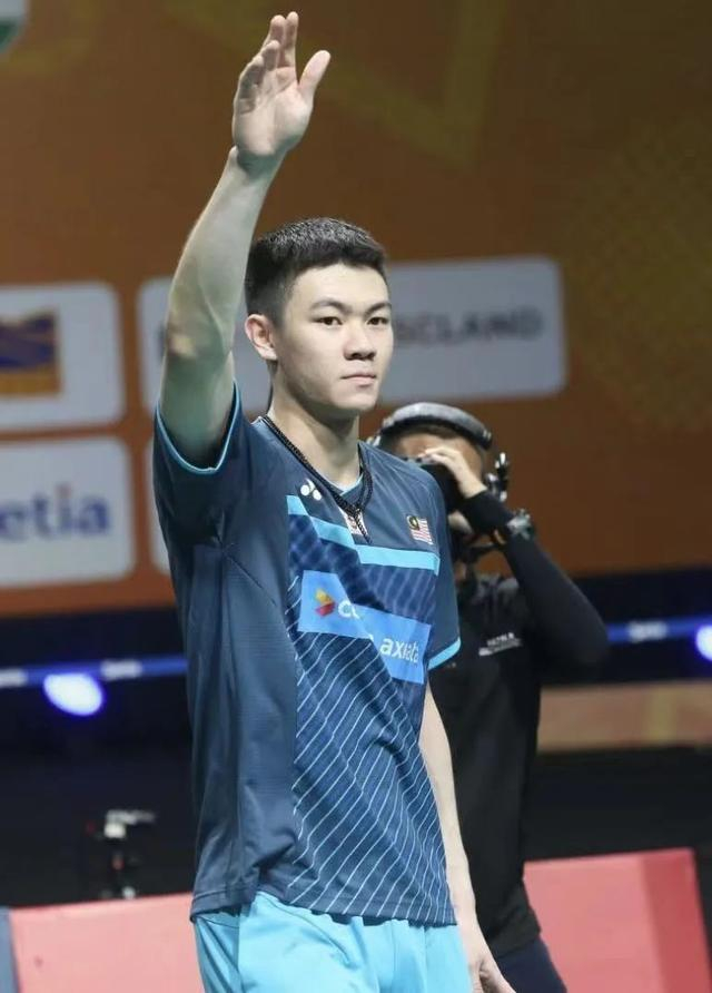 尤阳 vs 桃田贤斗吴世飞/伊祖丁 vs 三桥健也/冈村洋辉梁峻豪 vs