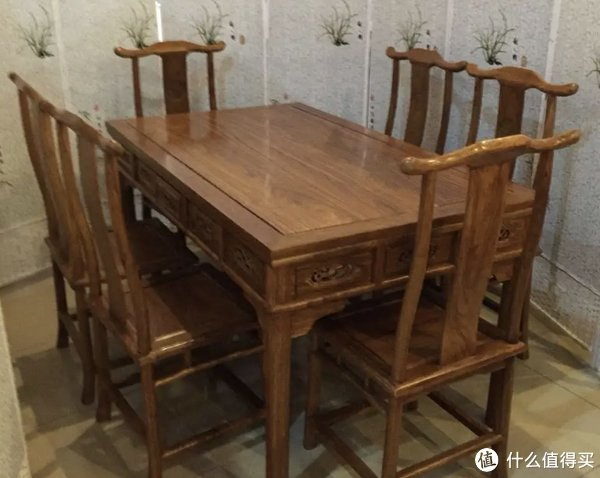 实木餐桌材质选择指南|实木餐桌|餐桌_新浪新闻