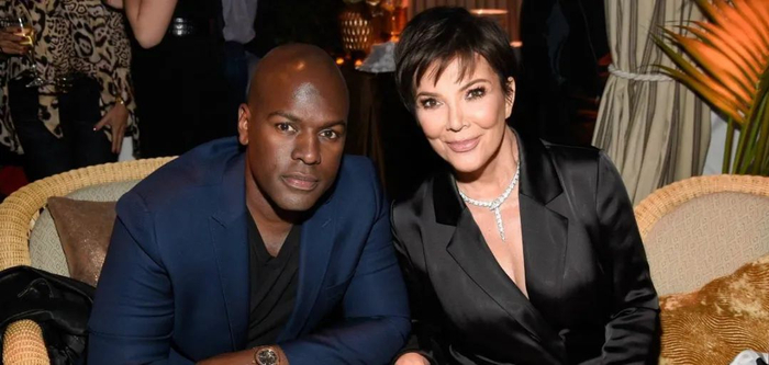 "太后"kris jenner迎来和男友的第十年|爆米花|太后|男友_新浪新闻