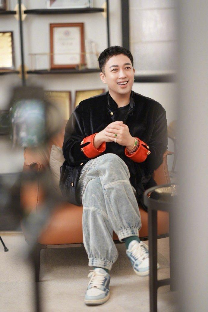 肉眼看变化不大,放豪言今年还要瘦15斤|于正|肉眼|减肥_新浪新闻