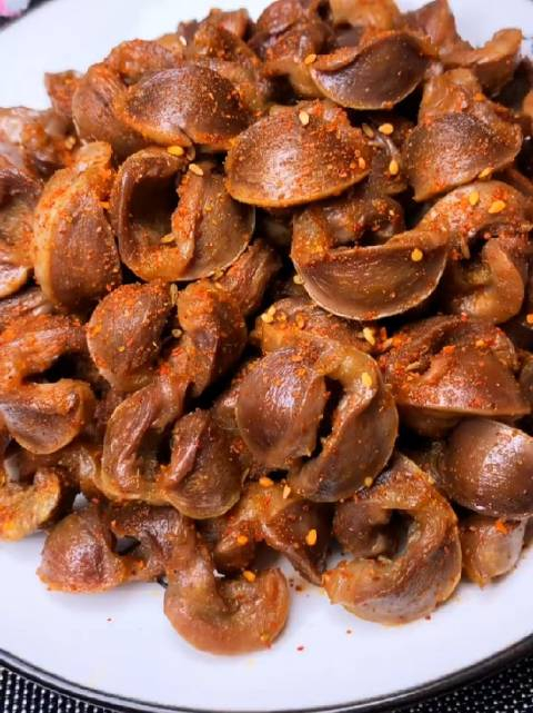 鸡胗这样做简单好吃又下酒