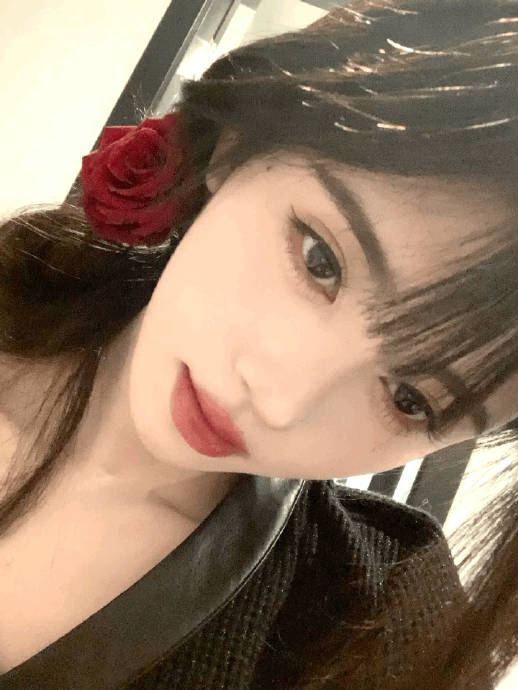 鞠婧祎最新live自拍,美美的很安心……|鞠婧祎_新浪新闻