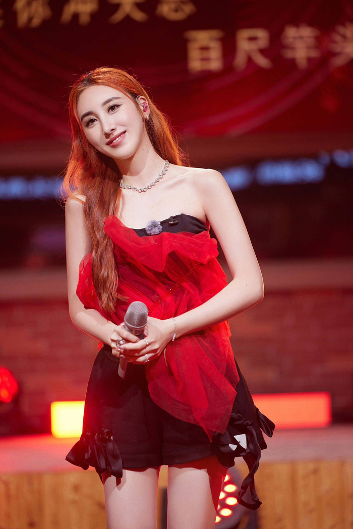 许靖韵《声生不息家年华》新春特辑 新年组曲迎接龙年|声生不息家年华