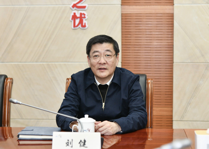 坚定发展信心鼓足发展干劲金山区领导开展2024年开春第一天活动