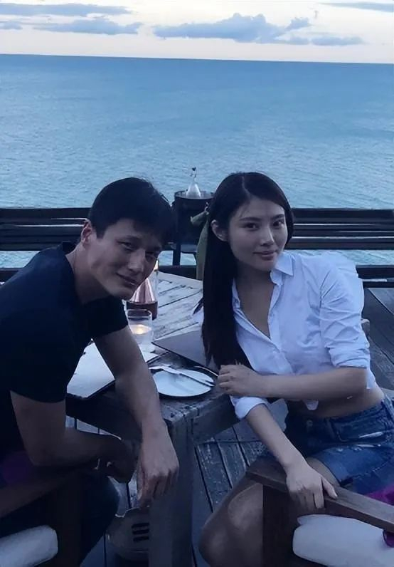 知名女星官宣订婚!|尹子维|徐冬冬|订婚_新浪新闻