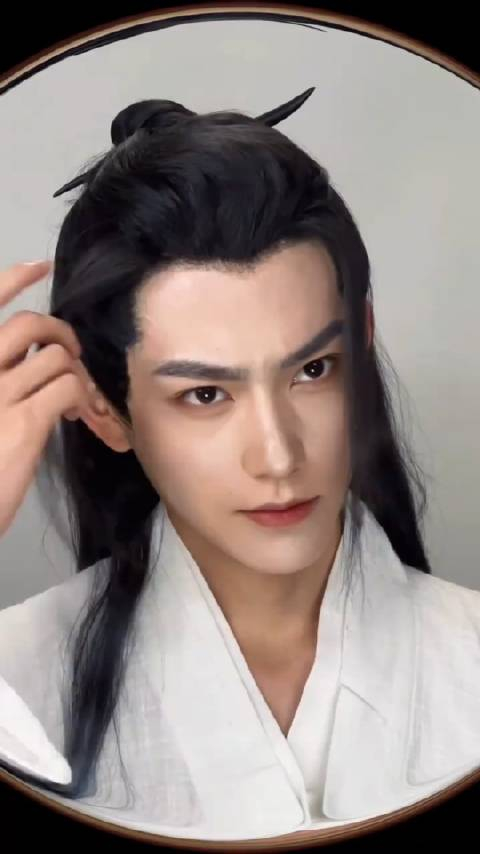 古装男主妆容教程古风帅哥的化妆过程看着太养眼了