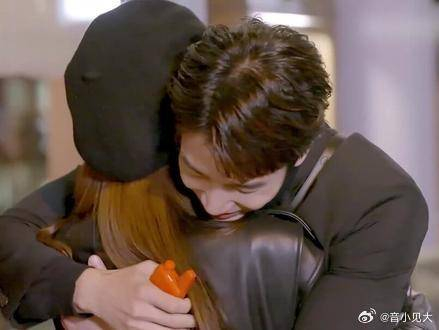 秦岚刘以豪告别太好哭了