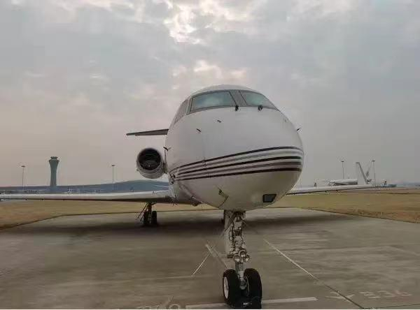 购入价3087万美元,起拍价3850万人民币,"全国首例查封大飞机案"所涉湾