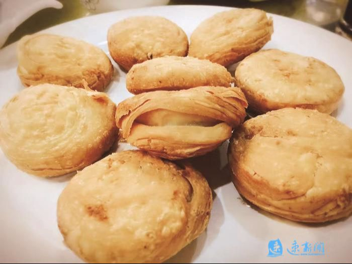 车轮饼因其外形圆润饱满,又被宿迁人赋予了团圆美满之意,成为传统节日