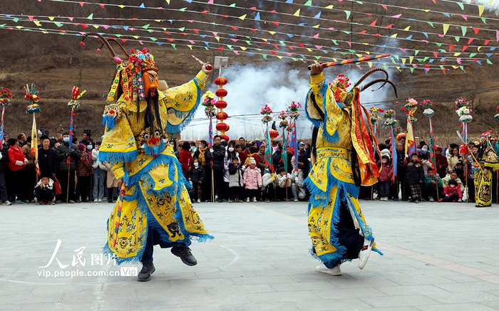 甘肃陇南:非遗"高山戏"闹新春|非遗|陇南市|甘肃省_新浪新闻