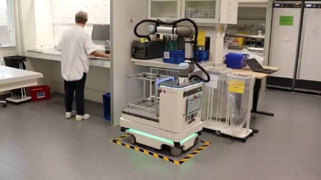 实验室机器人自动化