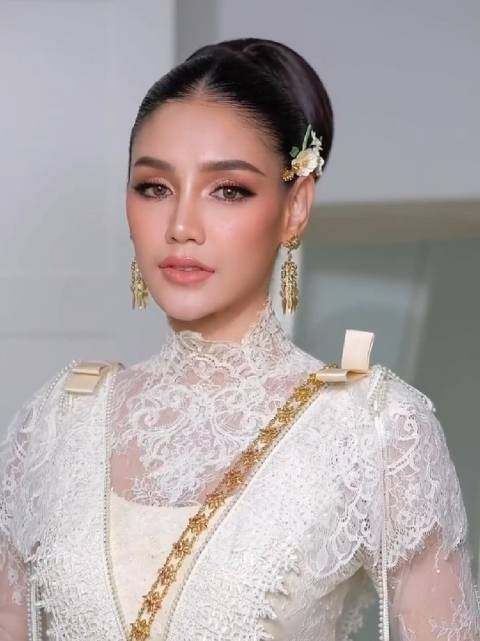 传统泰服妆容教程泰妆整体时尚造型分享分享更好的时尚美妆造型