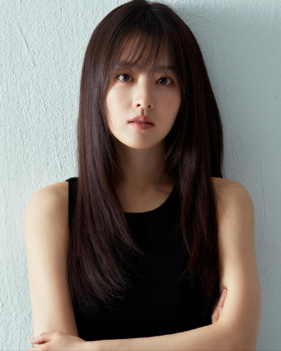 朴宝英的新公式照,欧尼十年如一日,好可爱的一张脸!