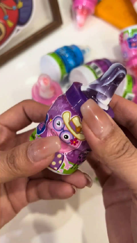 还记得这个吗小时候一直都念念不忘的奶瓶糖