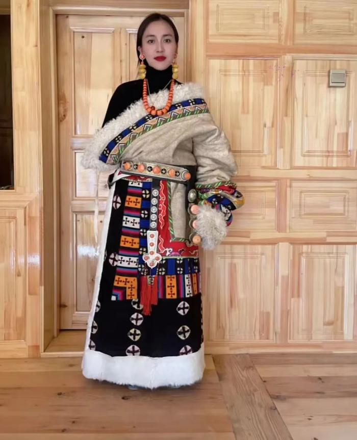 【新春走基层】正月里,永不落幕的迭部藏族服饰