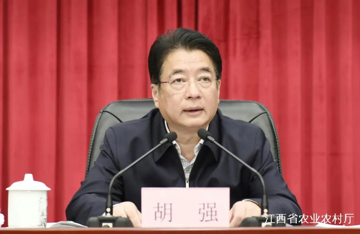 胡强（资料图）图片转自江西省人民政府网站