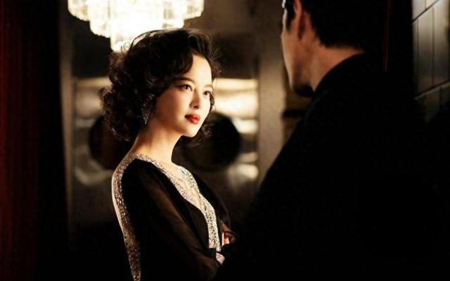 让男人痴迷的女人味究竟是什么样的拥有它你也会很迷人