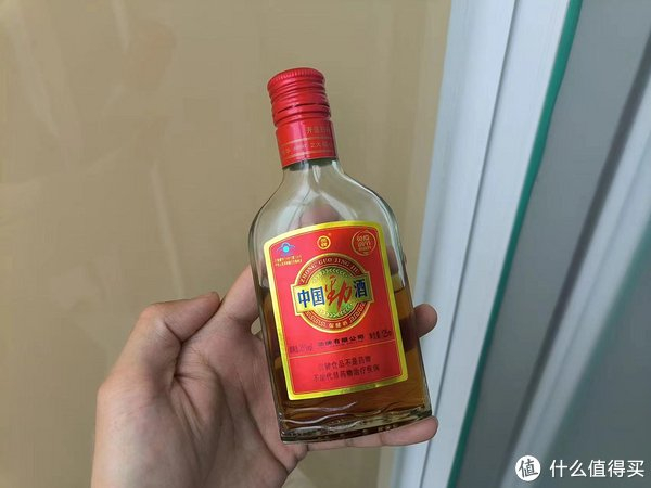劲酒虽好,不要贪杯.