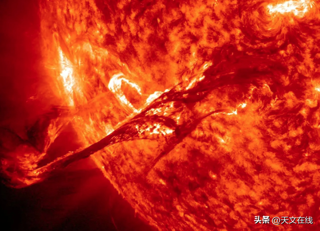 太阳风|太阳风暴|海啸_新浪新闻