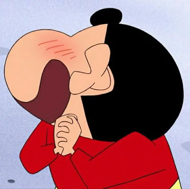 剧里其他人一见小新坏笑便知大事不妙,堪称动漫史上最欠揍小孩哥