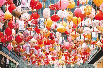 江苏无锡泰伯庙会年味浓侨乡新貌