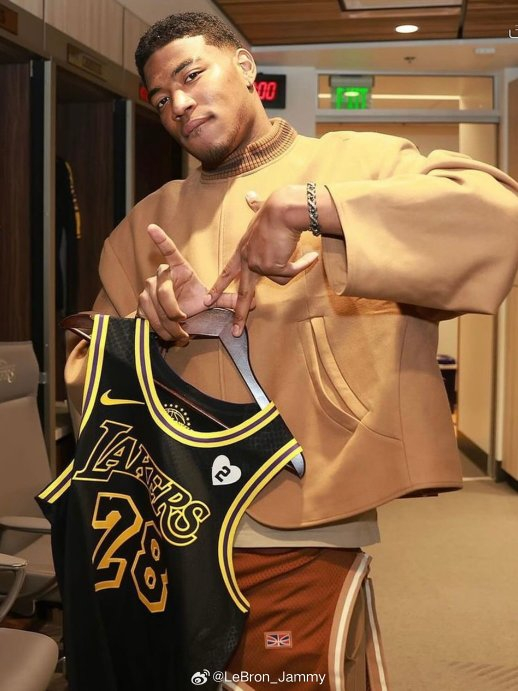 la "代言人"|湖人_新浪新闻