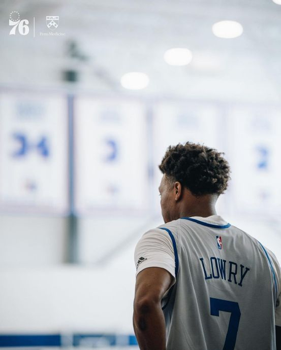 洛瑞训练照_新浪新闻