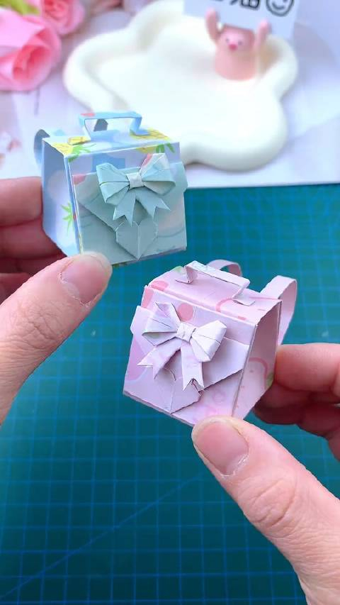 快开学了和你家宝宝一起折这个小书包