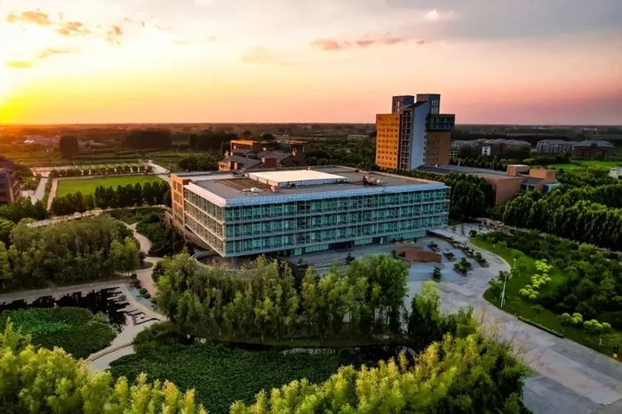 新乡医学院三全学院_新浪新闻