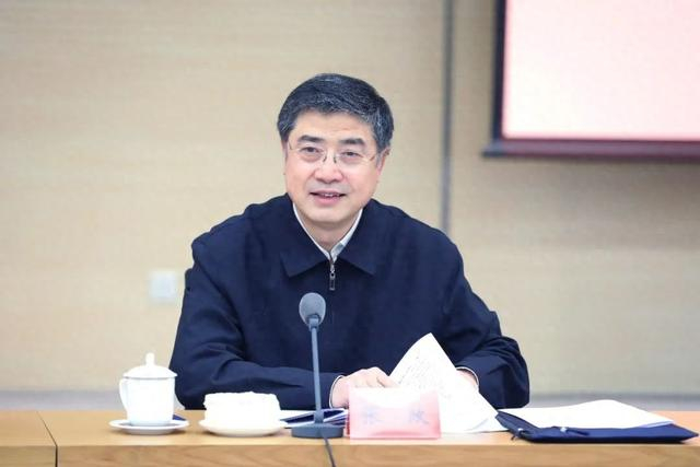 张政履新文旅部,曾是央视主持人|贵州|张政|旅部_新浪新闻