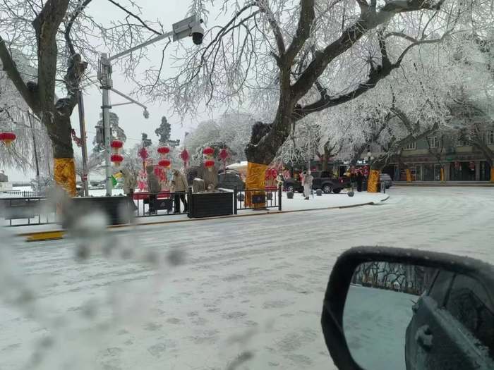 图源：庐山吴健