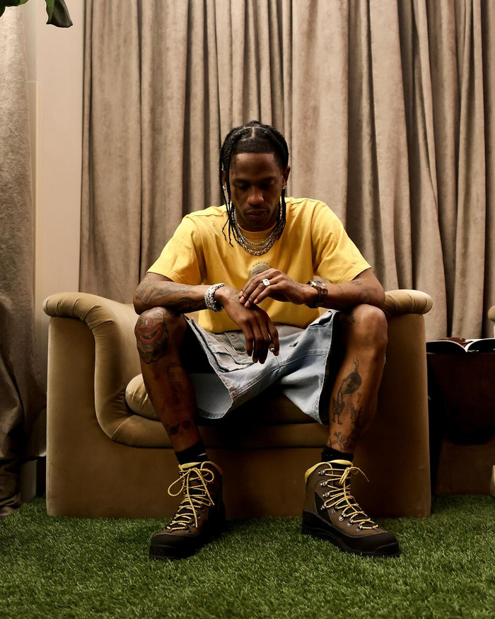 a$ap rocky 穿「袜子鞋」出街!居然要好几万!