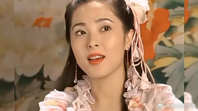 谁年轻时不是个大美女呀曾黎年轻时好美呀