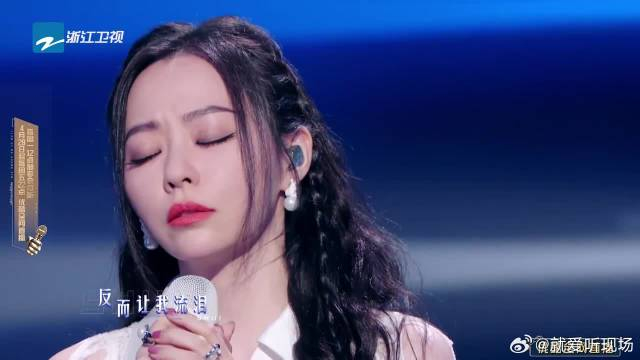张碧晨张靓颖《谁》,再度合作默契演绎__财经头条