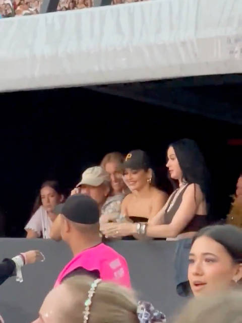 katyperryritaora观看taylorswift悉尼站巡演