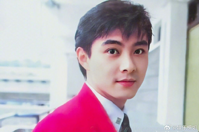 网友:张卫健过60大寿一根白发都没有|张卫健_新浪新闻