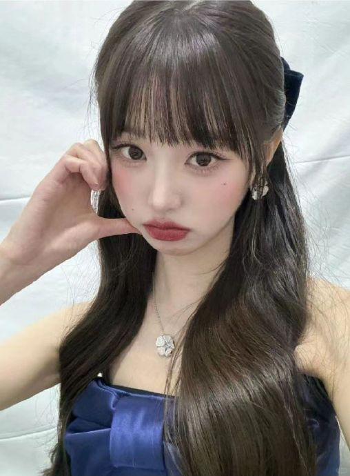 主要是她看着娇嫩一点也不娇气啊不懂怎么那么多黑她的因为只要是女孩