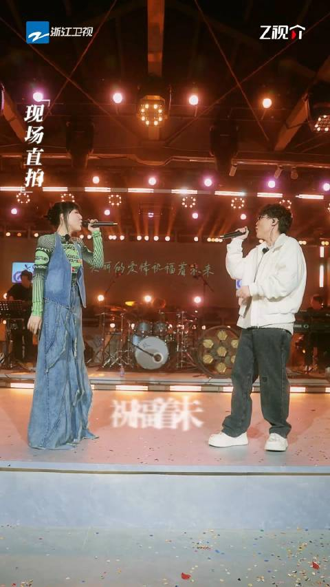 请听吴莫愁momo王啸坤联袂演绎歌曲梁山伯与茱丽叶