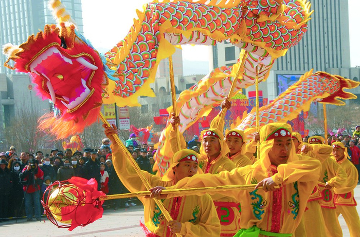 【河湟文化寻访录】河湟社火话舞龙__财经头条